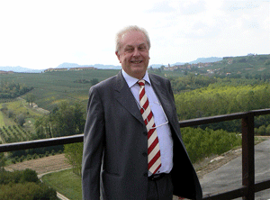 Winemaker Gianni Gagliardo of La Morra in Piemonte