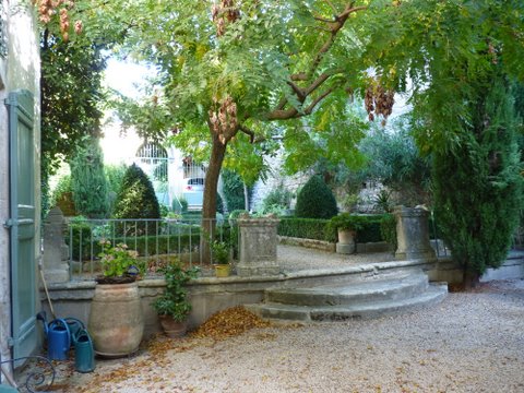 L'Orange garden entrance