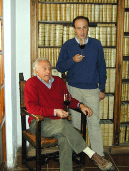 Alesio di Major Norante (standing) with his father