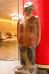 sculpture at Pan Pacific's Hai Tien Lo Cantonese Restaurant