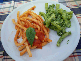 Bucatini pasta