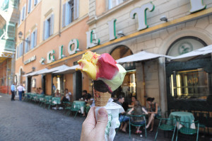 The facade of Giolitti. Founded in 1900 and so  Rome's oldest ice cream parlor 