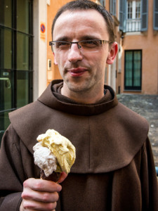 giolitti-priest